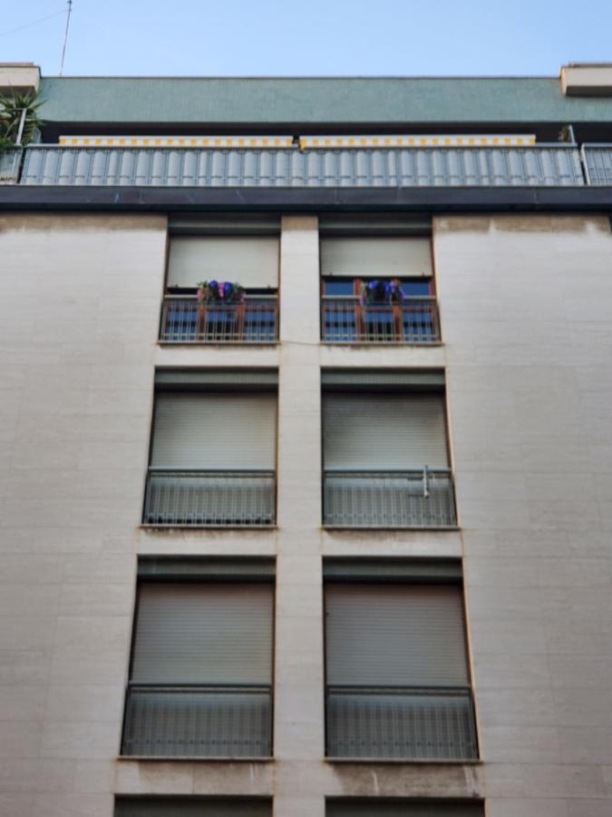 Bright And Large Apartment Via Montegrappa Livorno Exterior photo